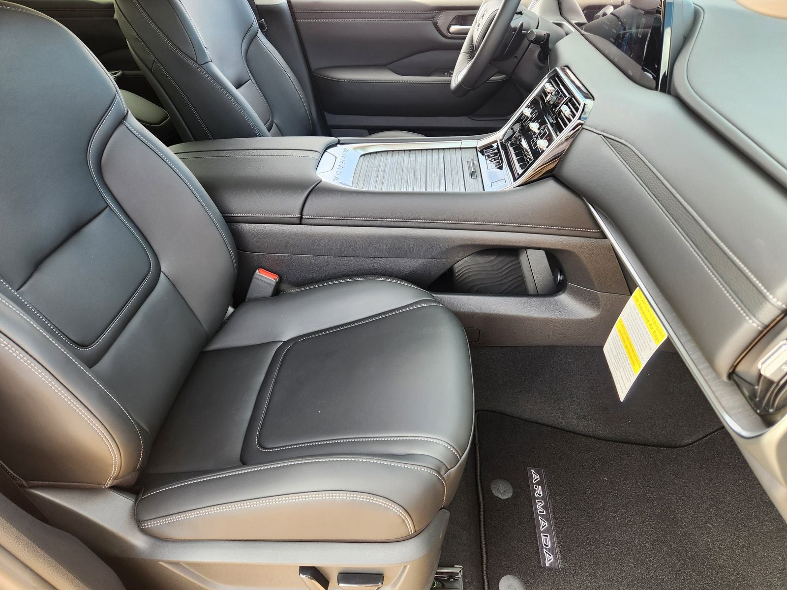 2026 Nissan Armada SV