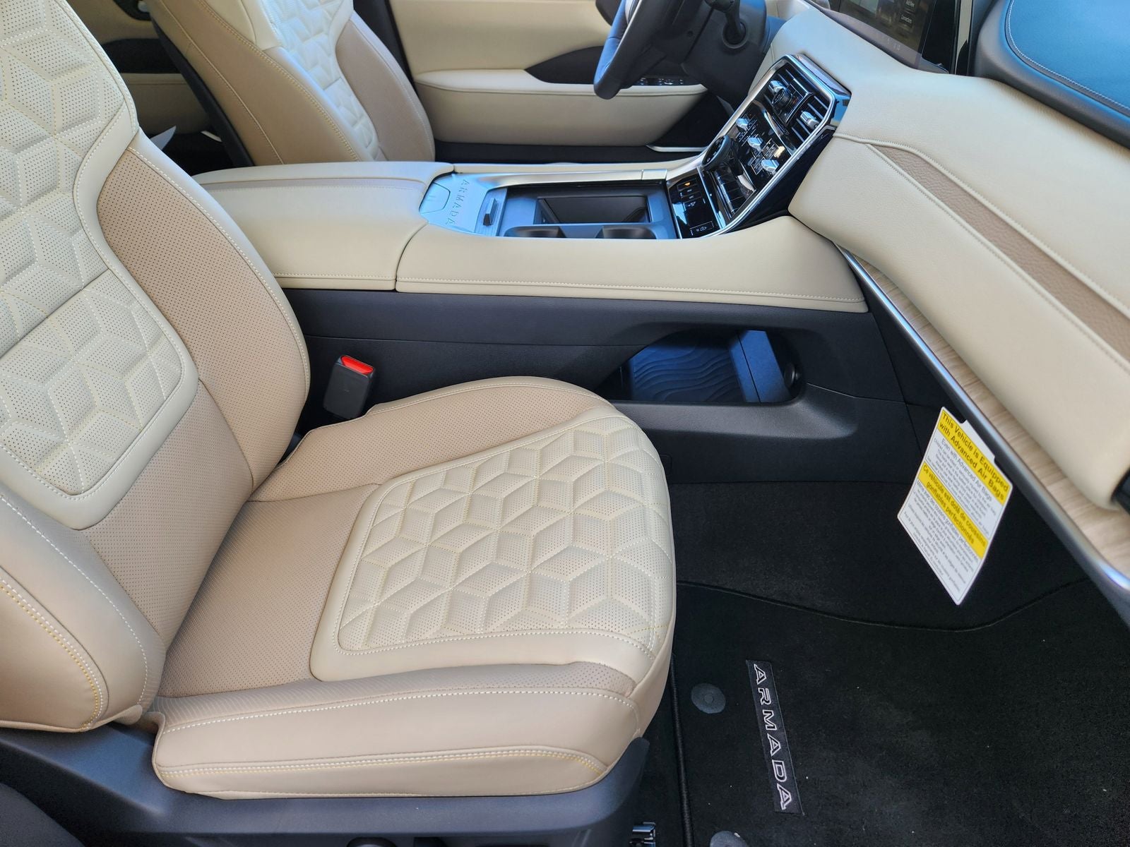 2025 Nissan Armada Platinum