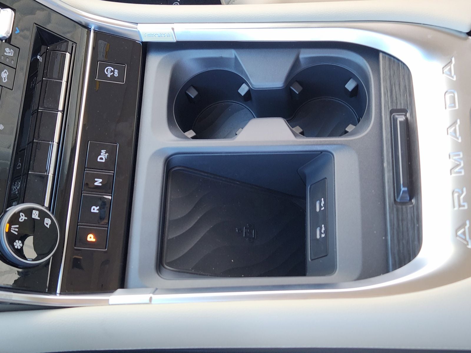 2025 Nissan Armada Platinum