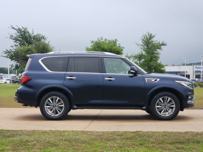 2024 INFINITI QX80 LUXE