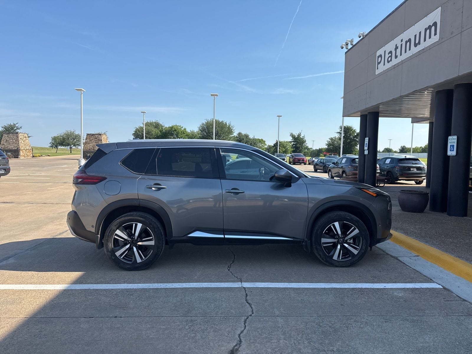 2023 Nissan Rogue Platinum