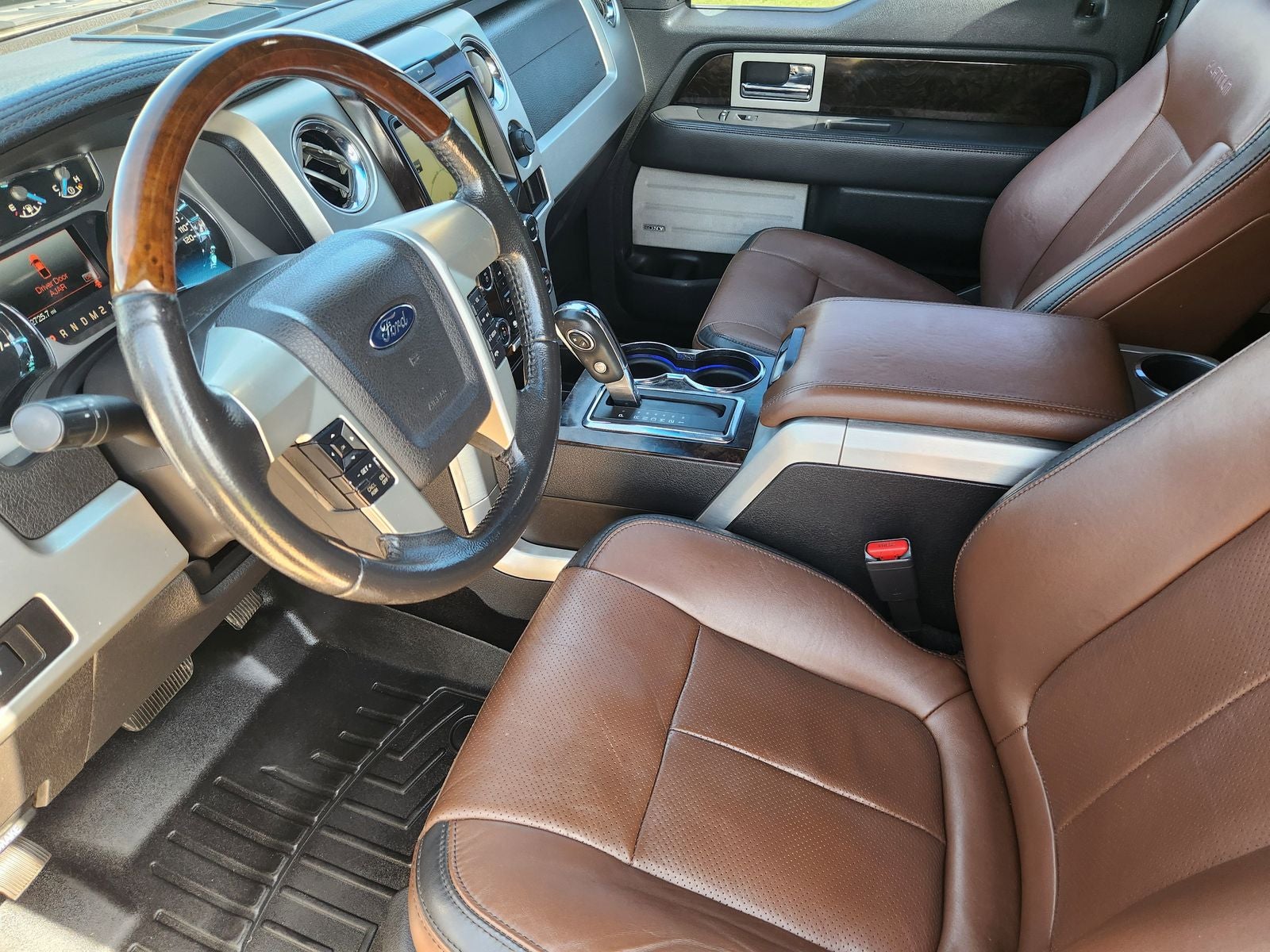 2014 Ford F-150 Platinum