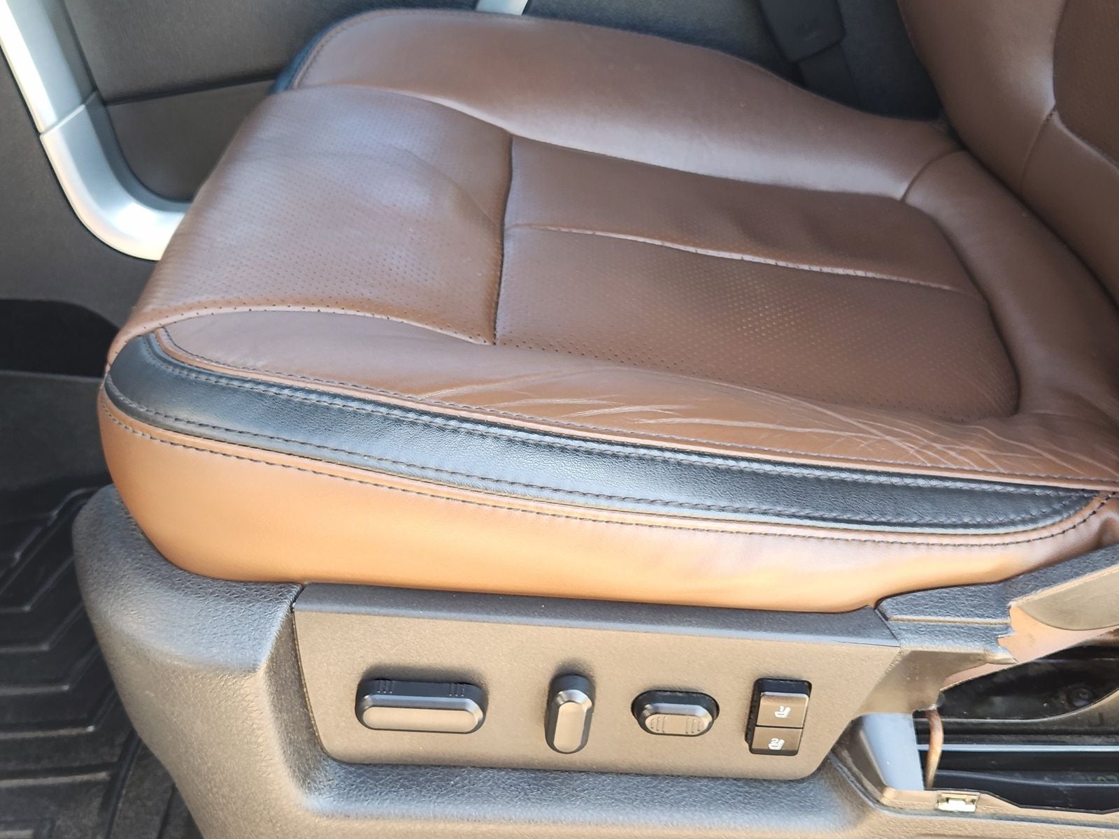 2014 Ford F-150 Platinum