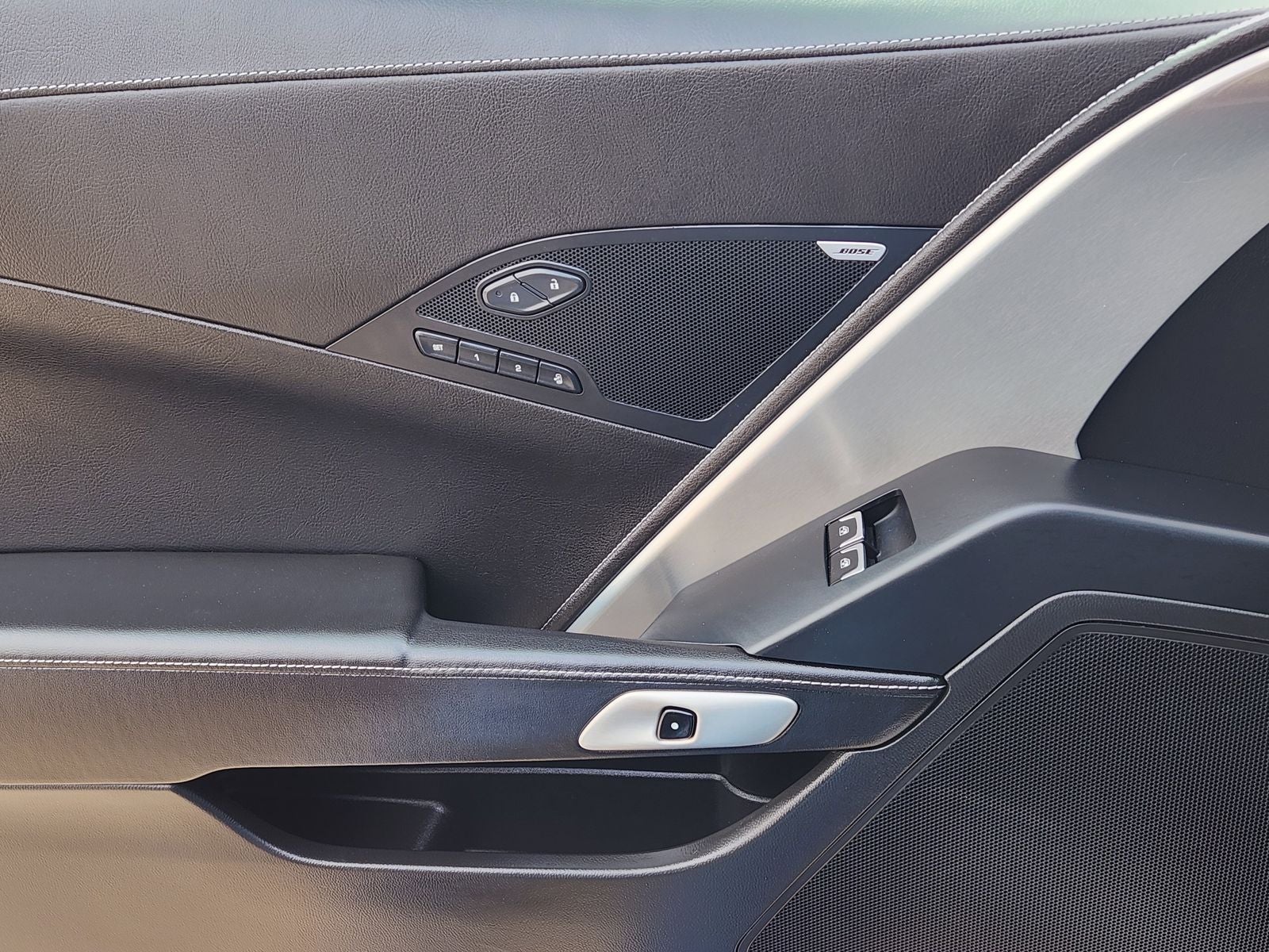 2016 Chevrolet Corvette Stingray Z51 2LT