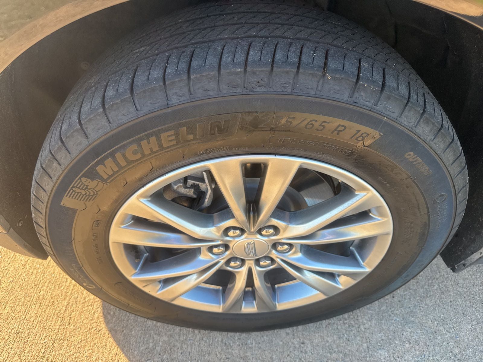 2023 Cadillac XT5 Premium Luxury