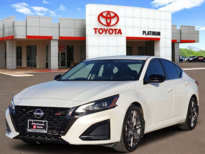 2023 Nissan Altima 2.0 SR