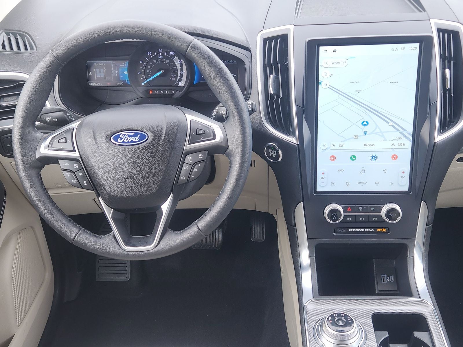 2022 Ford Edge Titanium