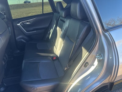 2022 Toyota RAV4 XSE