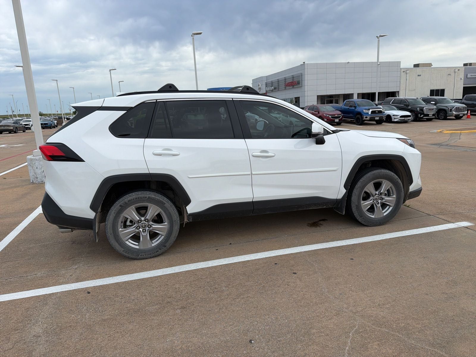 2023 Toyota RAV4 XLE