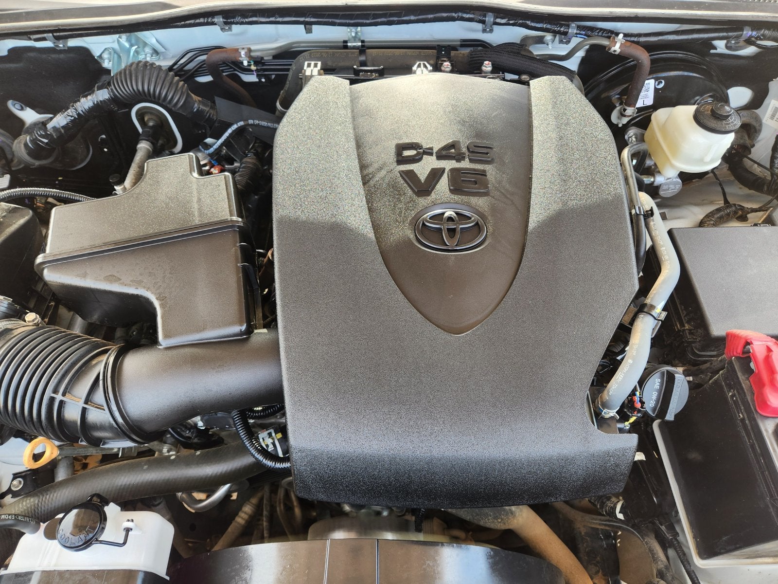 2023 Toyota Tacoma SR V6