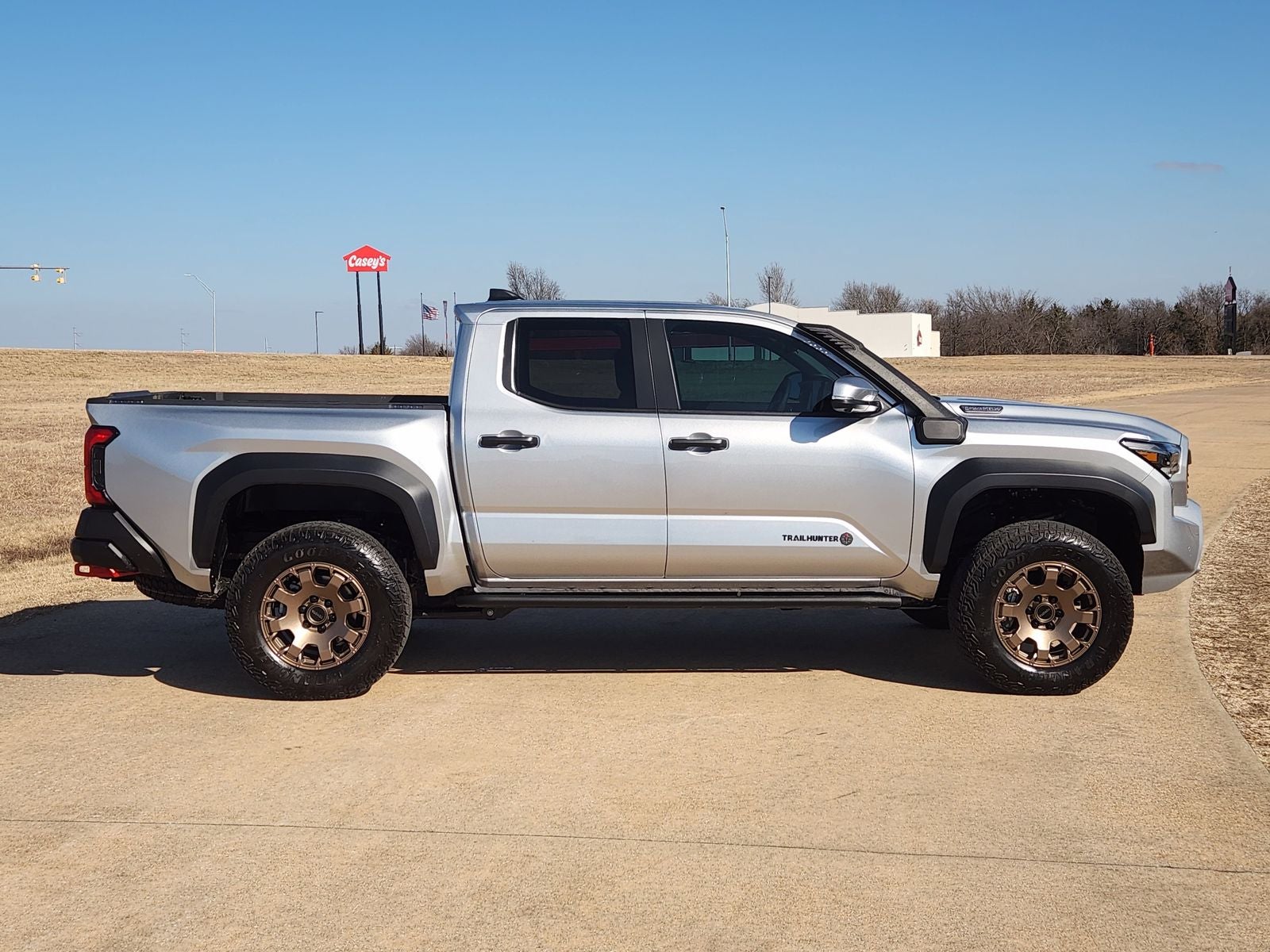 2025 Toyota Tacoma 4WD Trailhunter