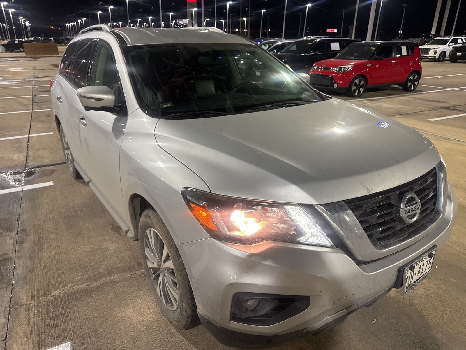2018 Nissan Pathfinder SL