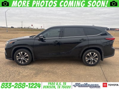 2022 Toyota Highlander XLE