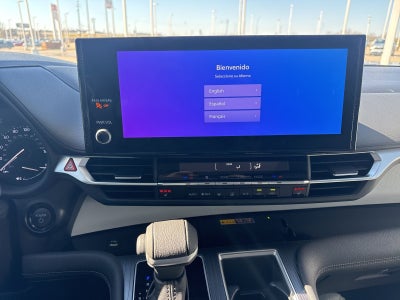 2025 Toyota Sienna XLE