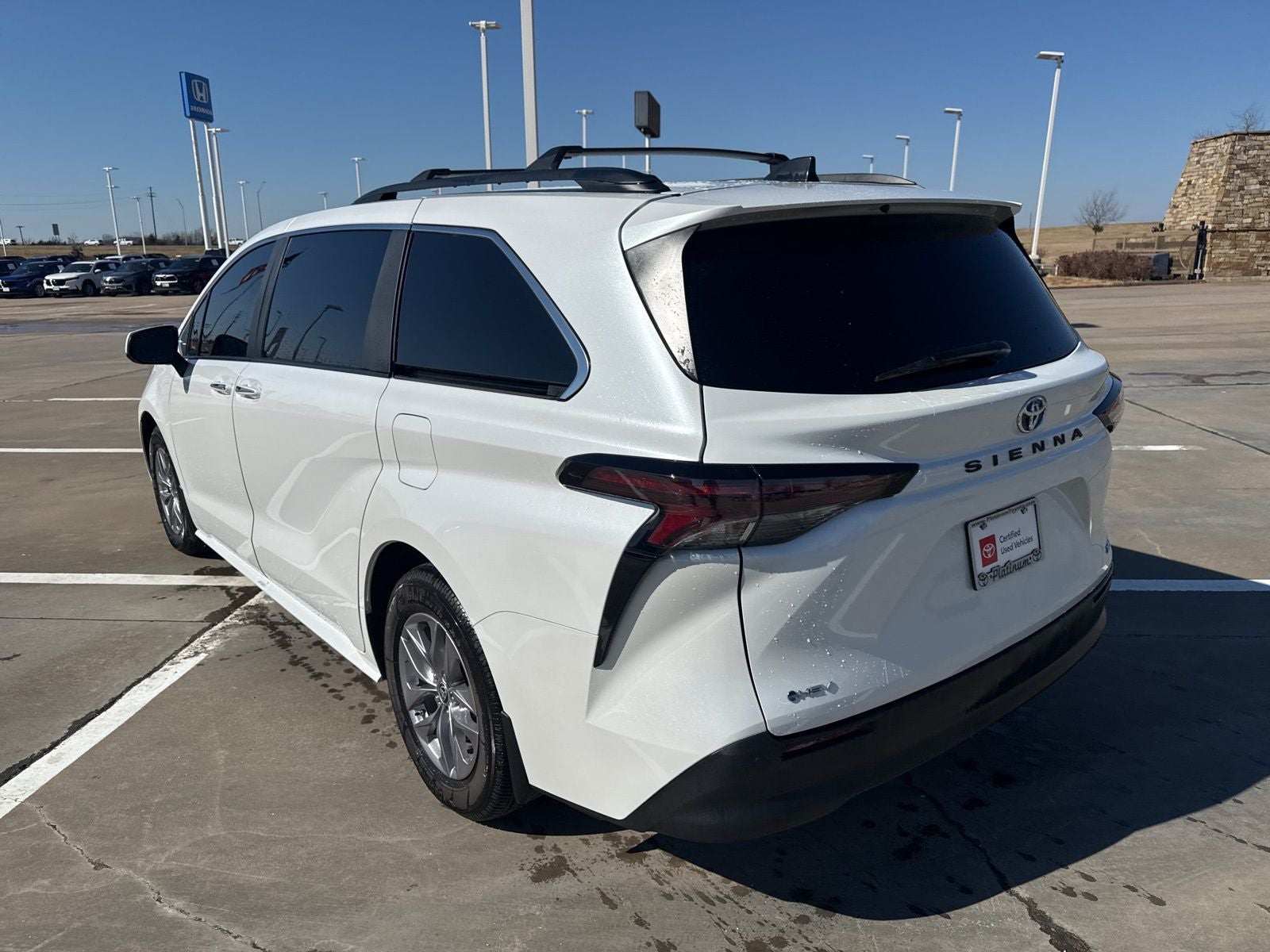 2025 Toyota Sienna XLE