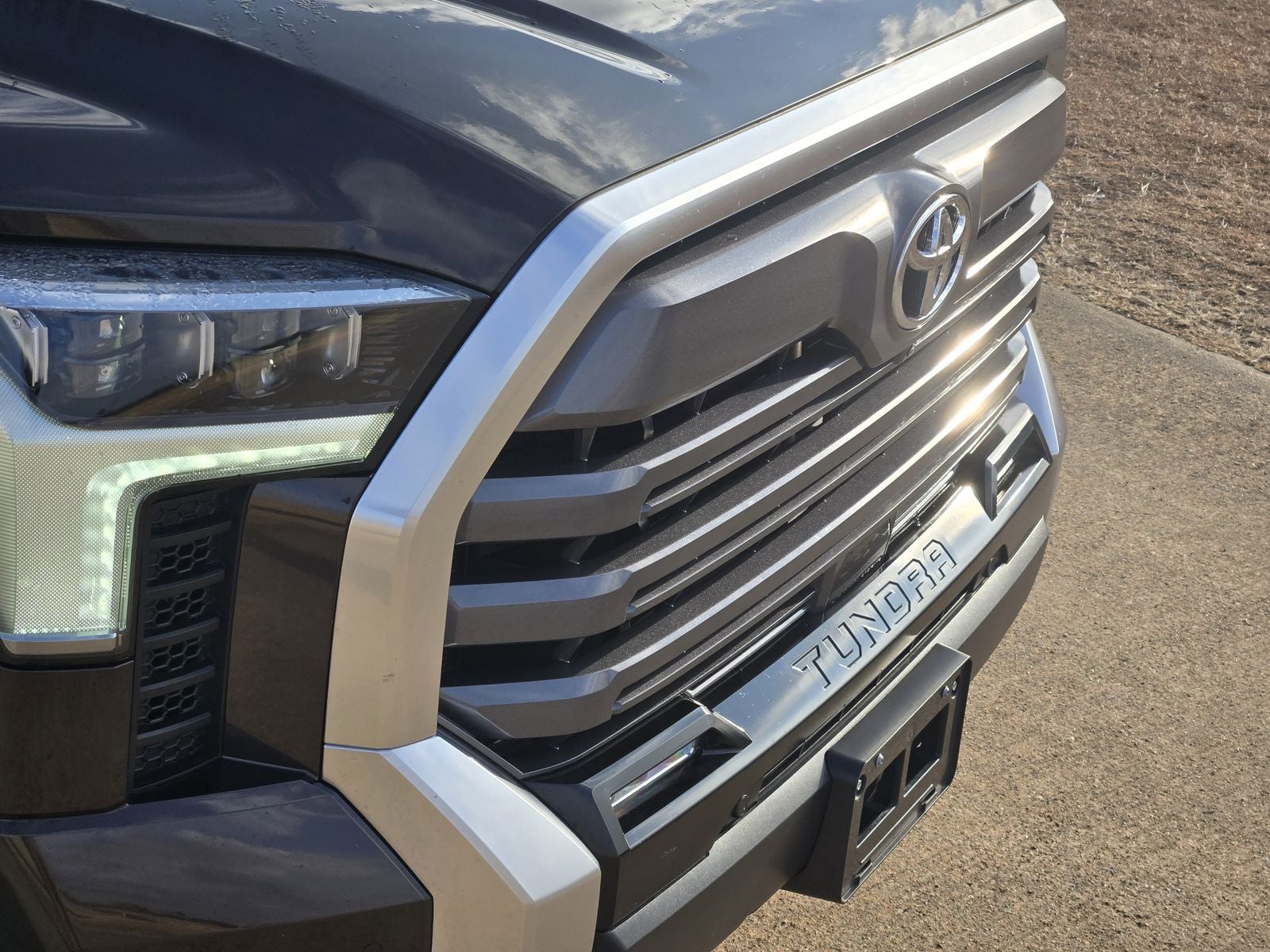 2022 Toyota Tundra 2WD Limited