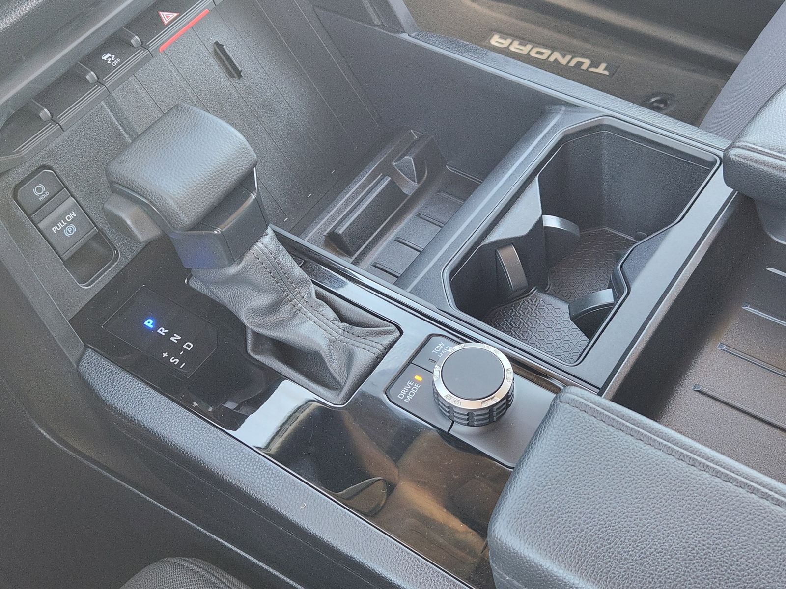 2024 Toyota Tundra 2WD SR5