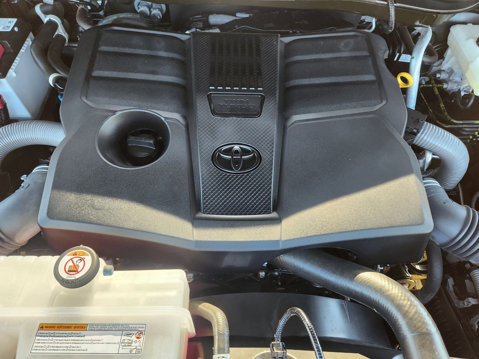 2024 Toyota Tundra 2WD SR5