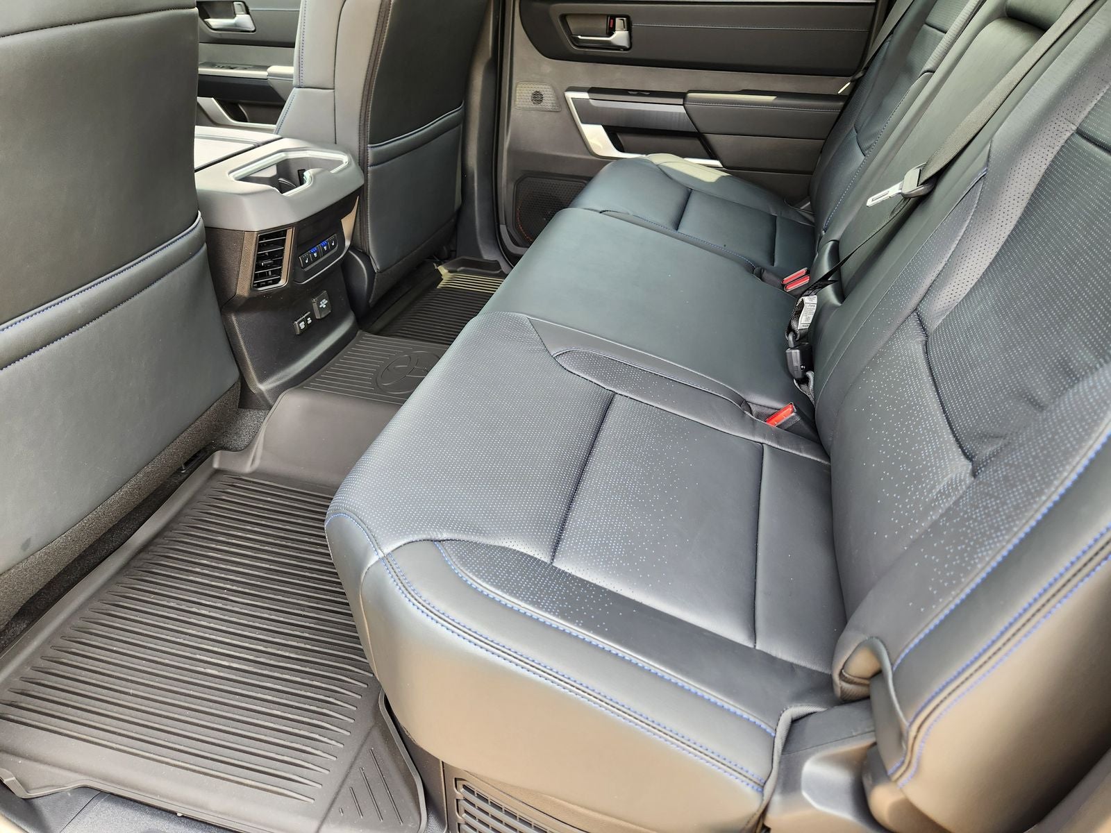 2025 Toyota Tundra 4WD Platinum