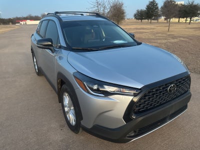 2025 Toyota Corolla Cross LE