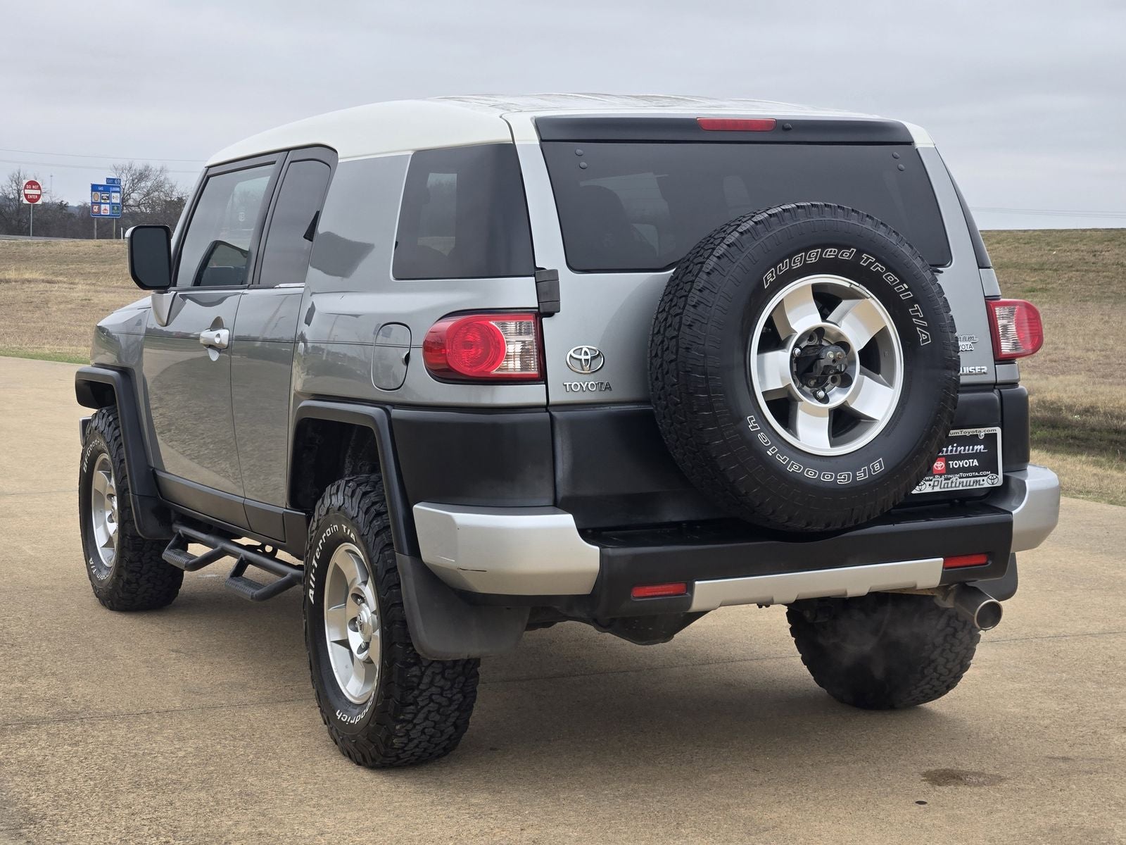 2010 Toyota FJ Cruiser Base