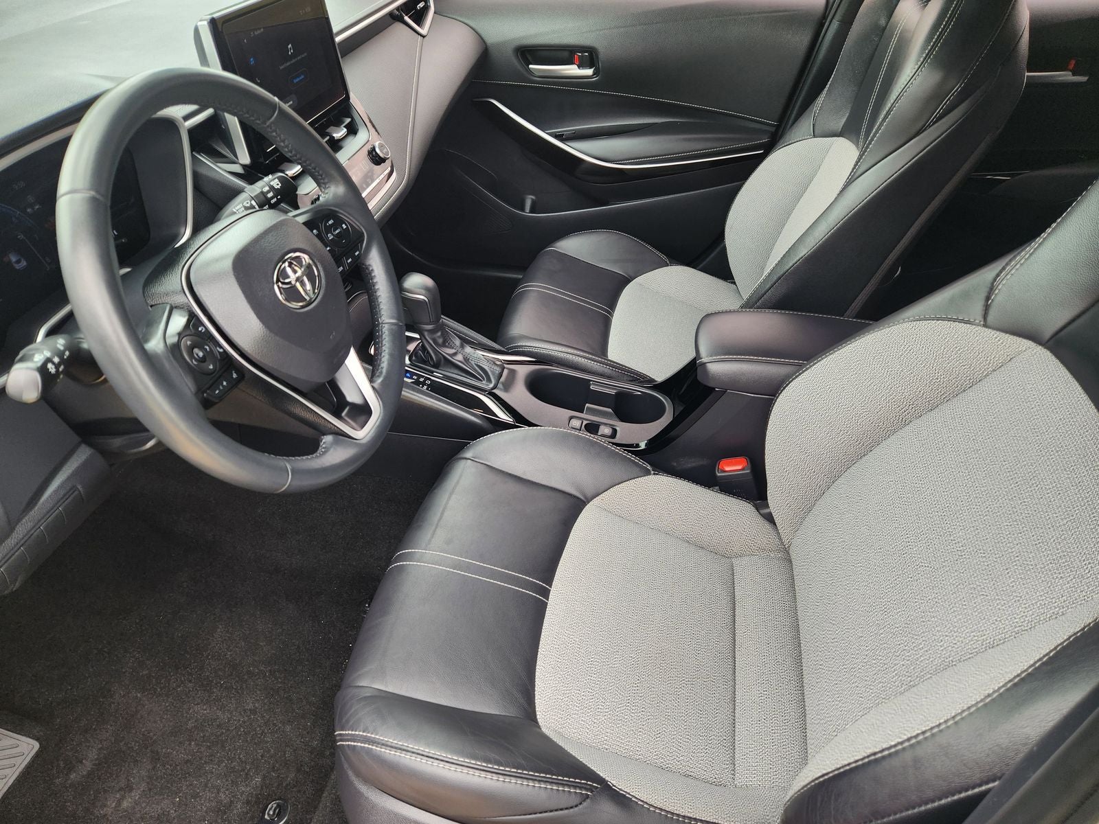 2024 Toyota Corolla Hatchback XSE