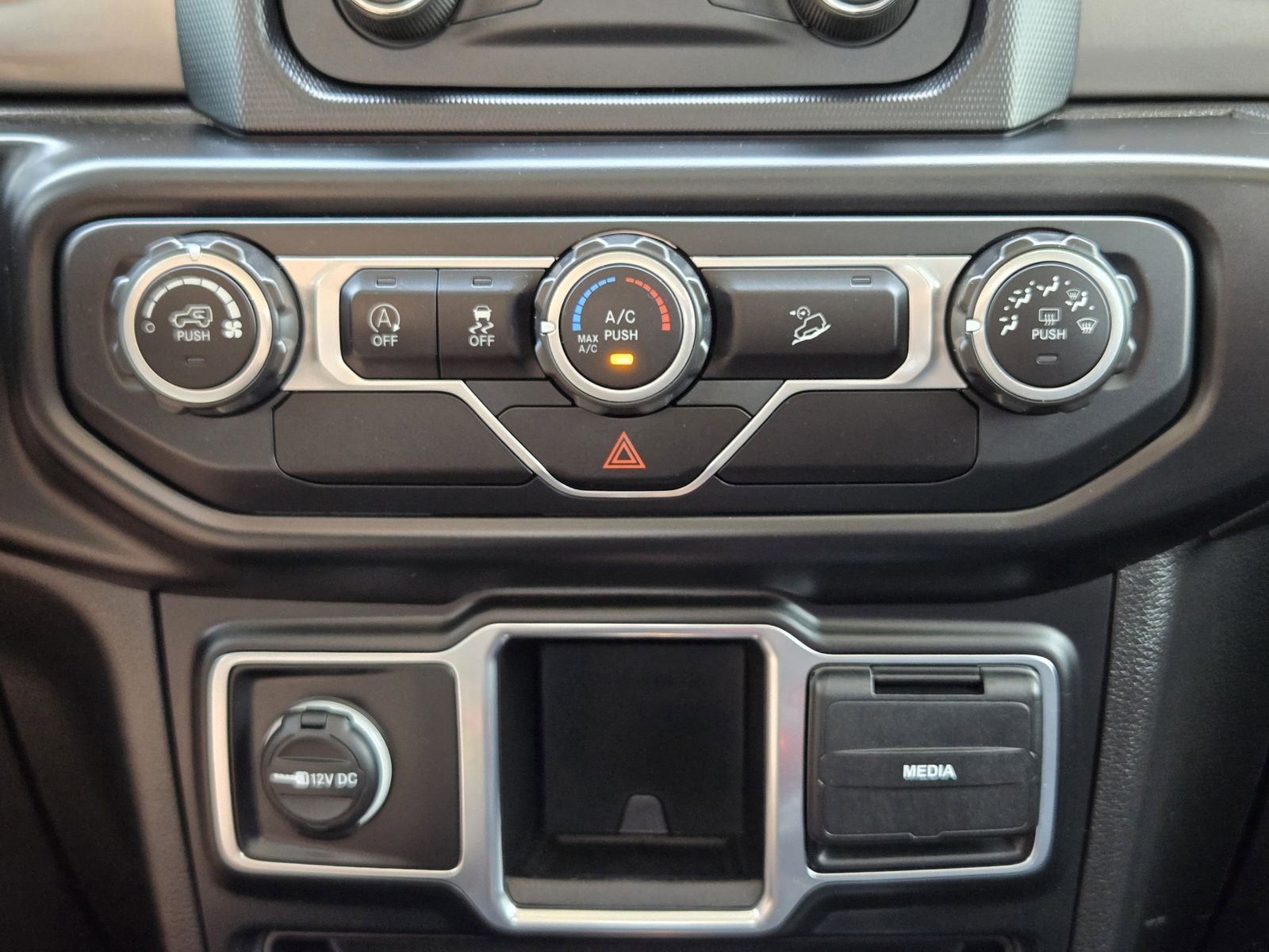 2020 Jeep Wrangler Sport