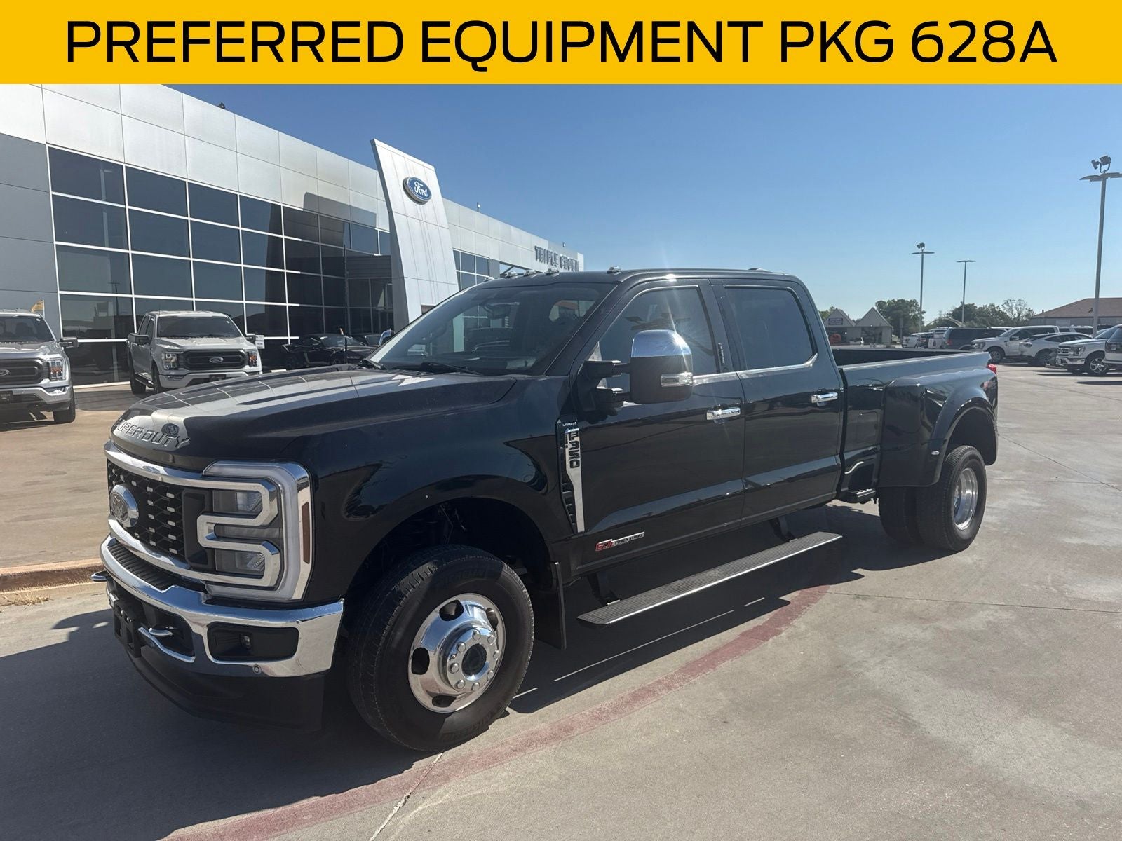 2024 Ford F-350SD Lariat DRW