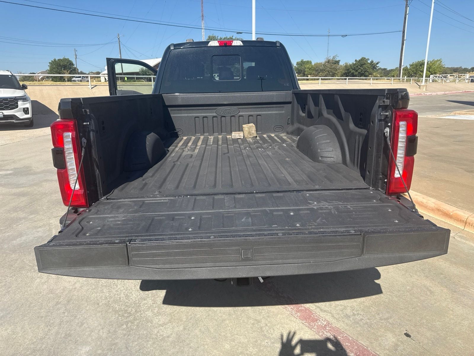 2024 Ford F-350SD Lariat DRW