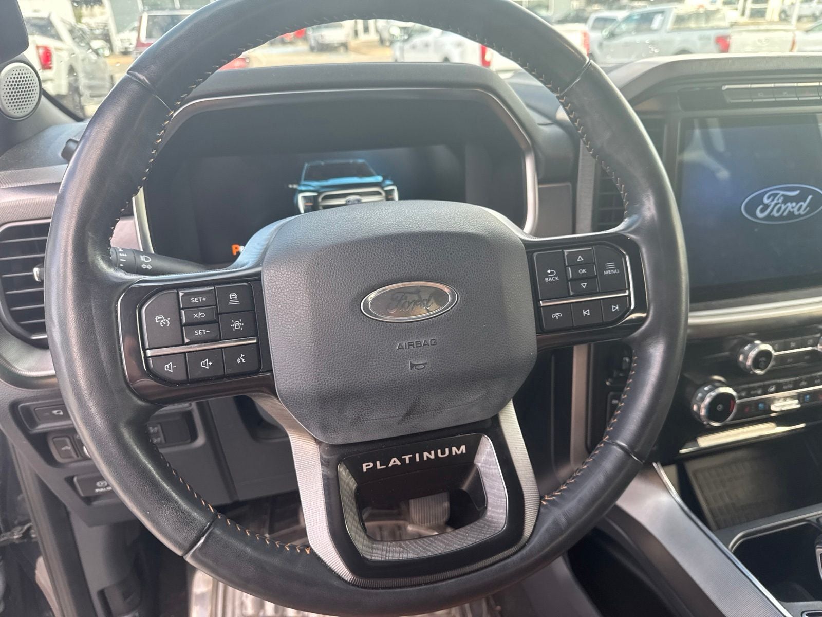 2022 Ford F-150 Platinum