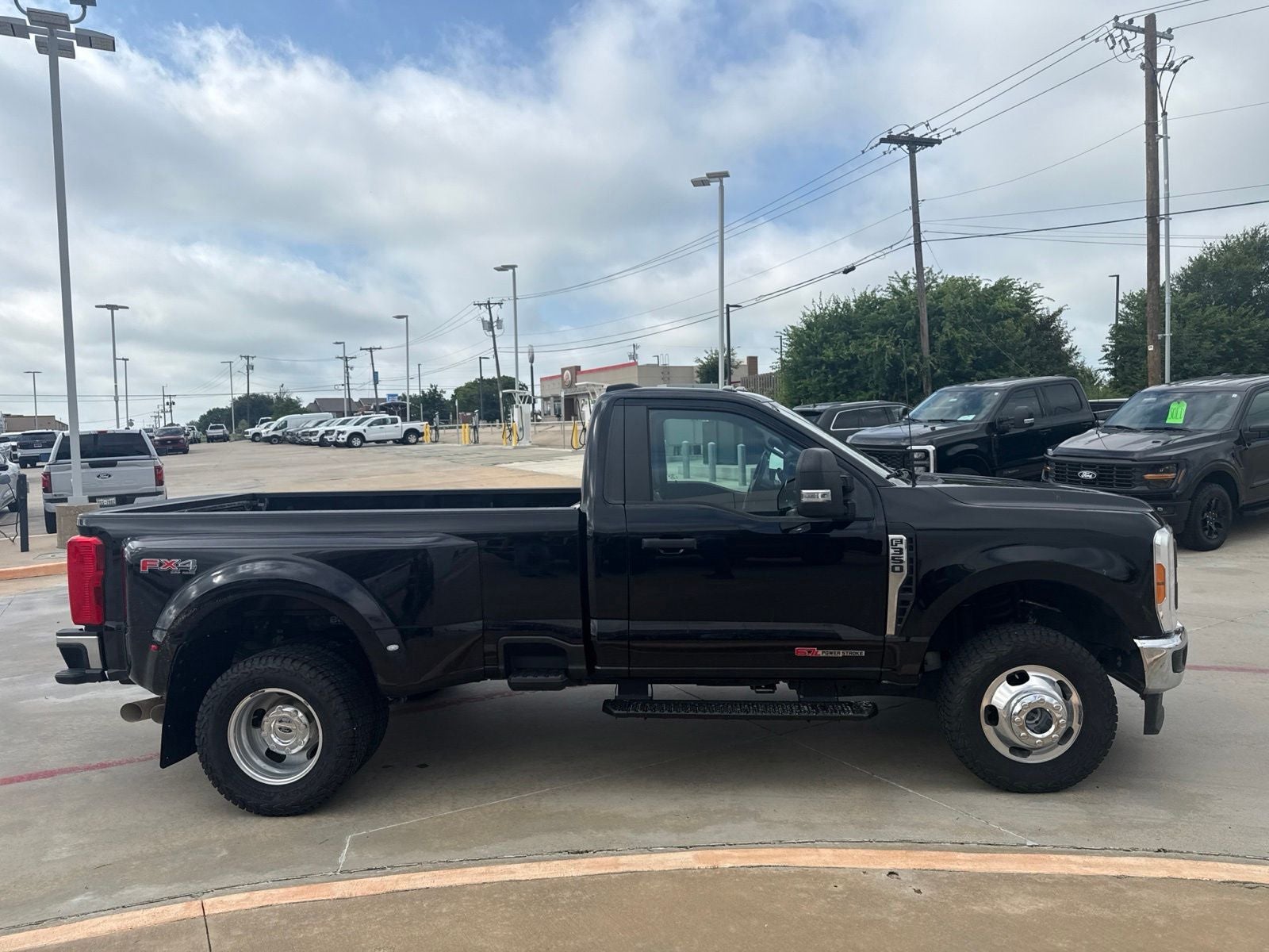 2023 Ford F-350SD XL DRW