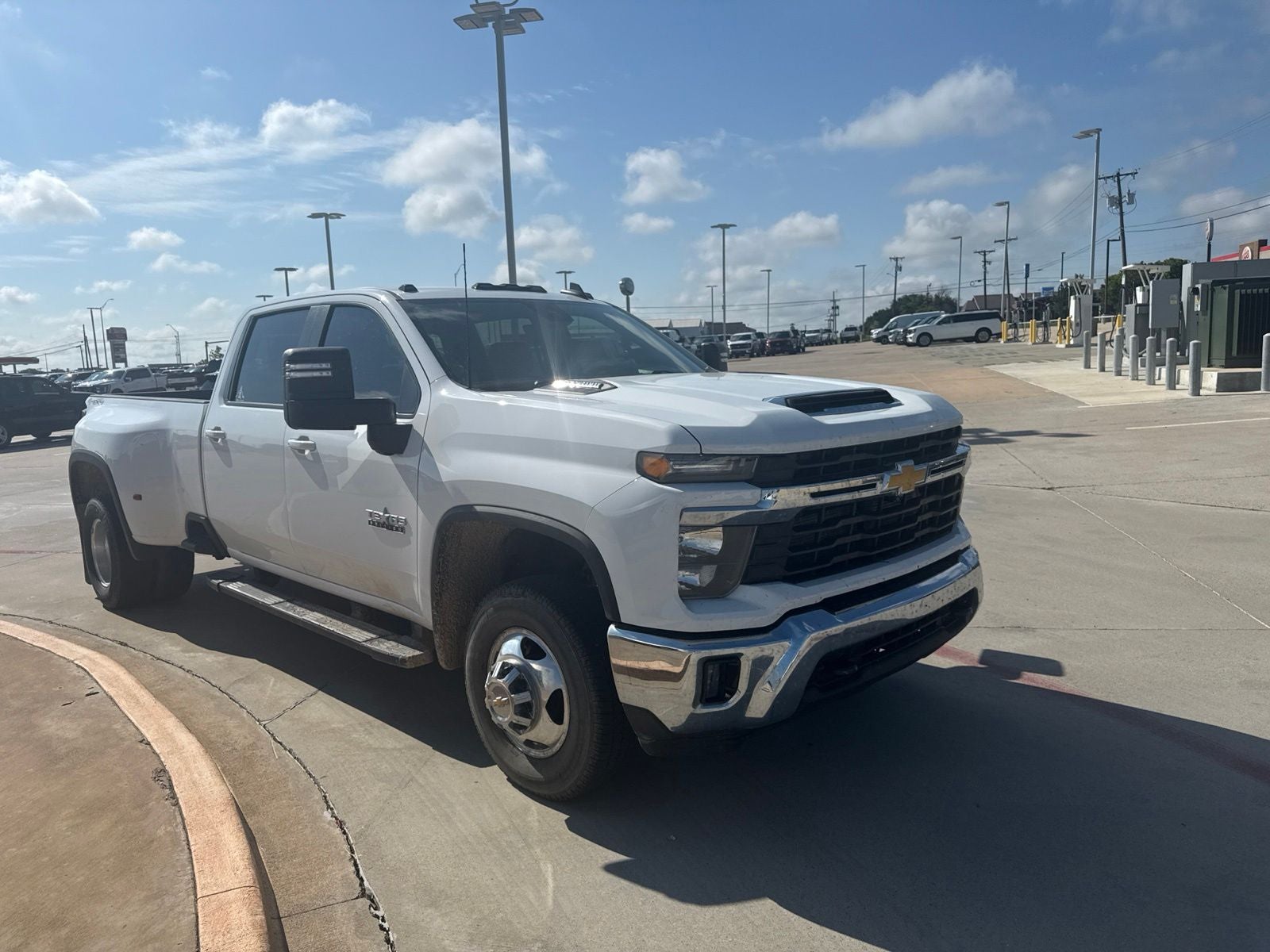 2024 Chevrolet Silverado 3500HD LT