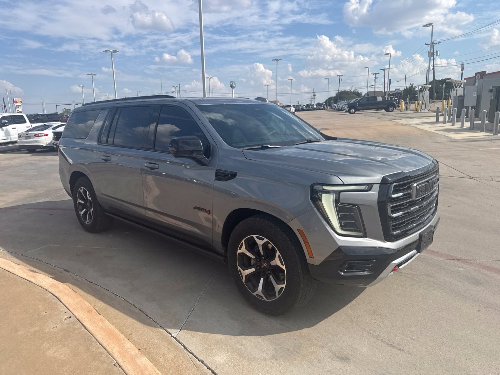 2026 GMC Yukon XL AT4