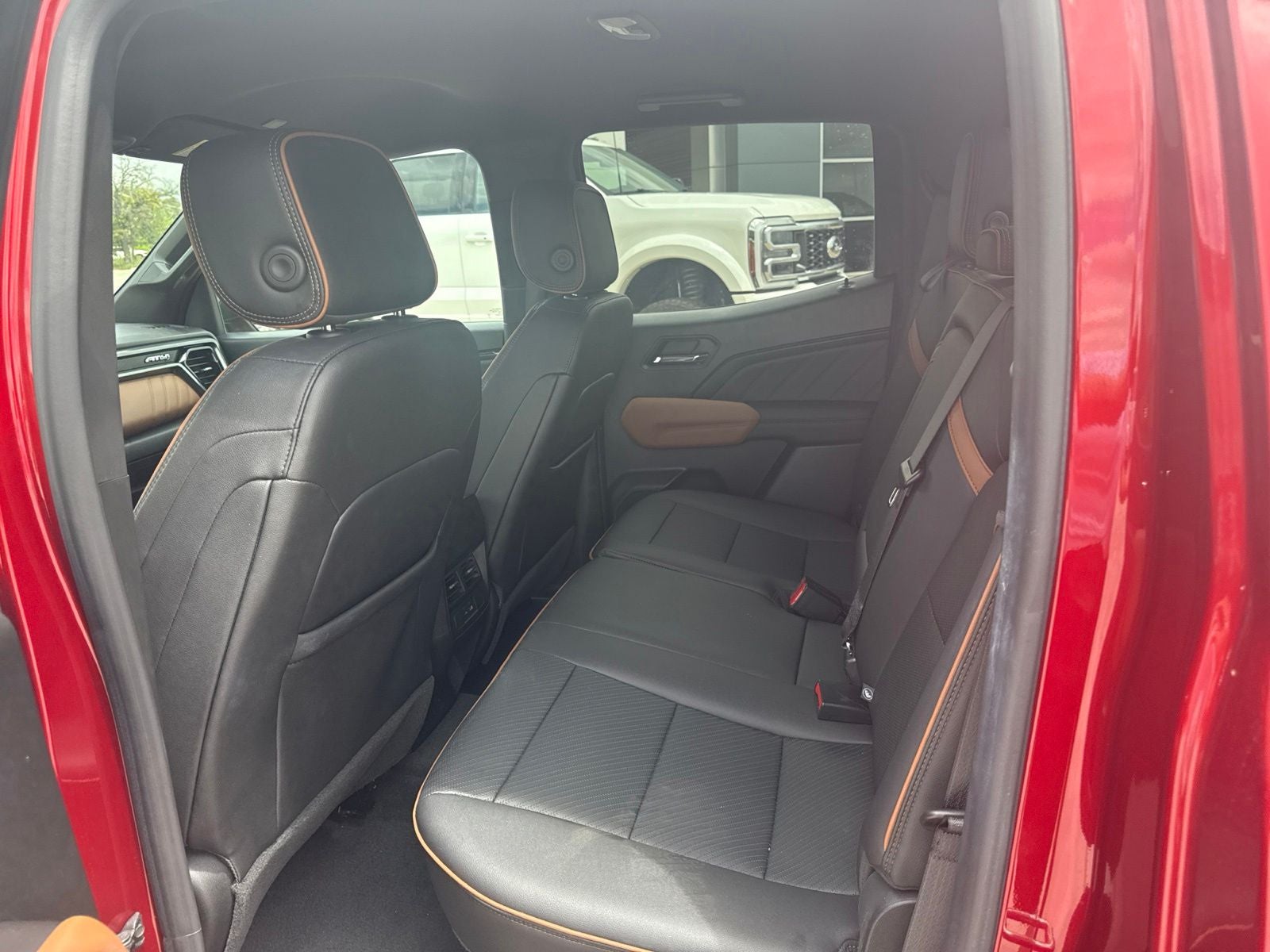 2023 GMC Canyon AT4