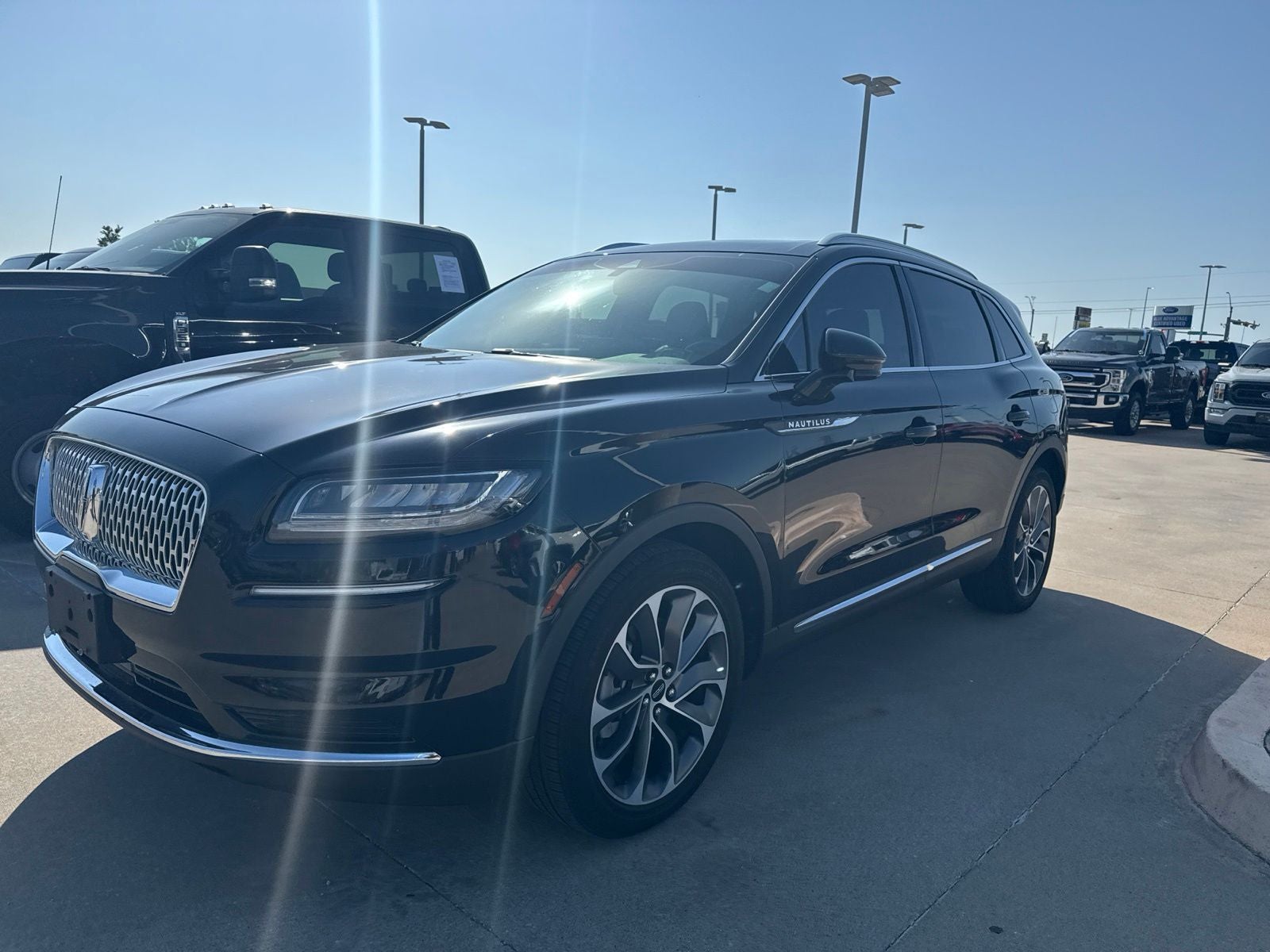 2023 Lincoln Nautilus Reserve