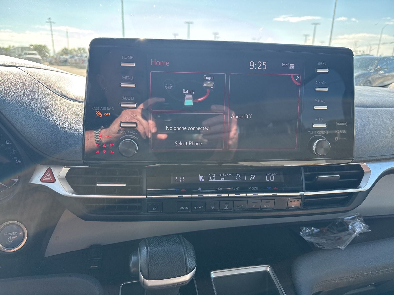 2022 Toyota Sienna XLE 8 Passenger