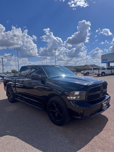 2017 RAM 1500 Express Crew Cab 4x2 5'7" Box