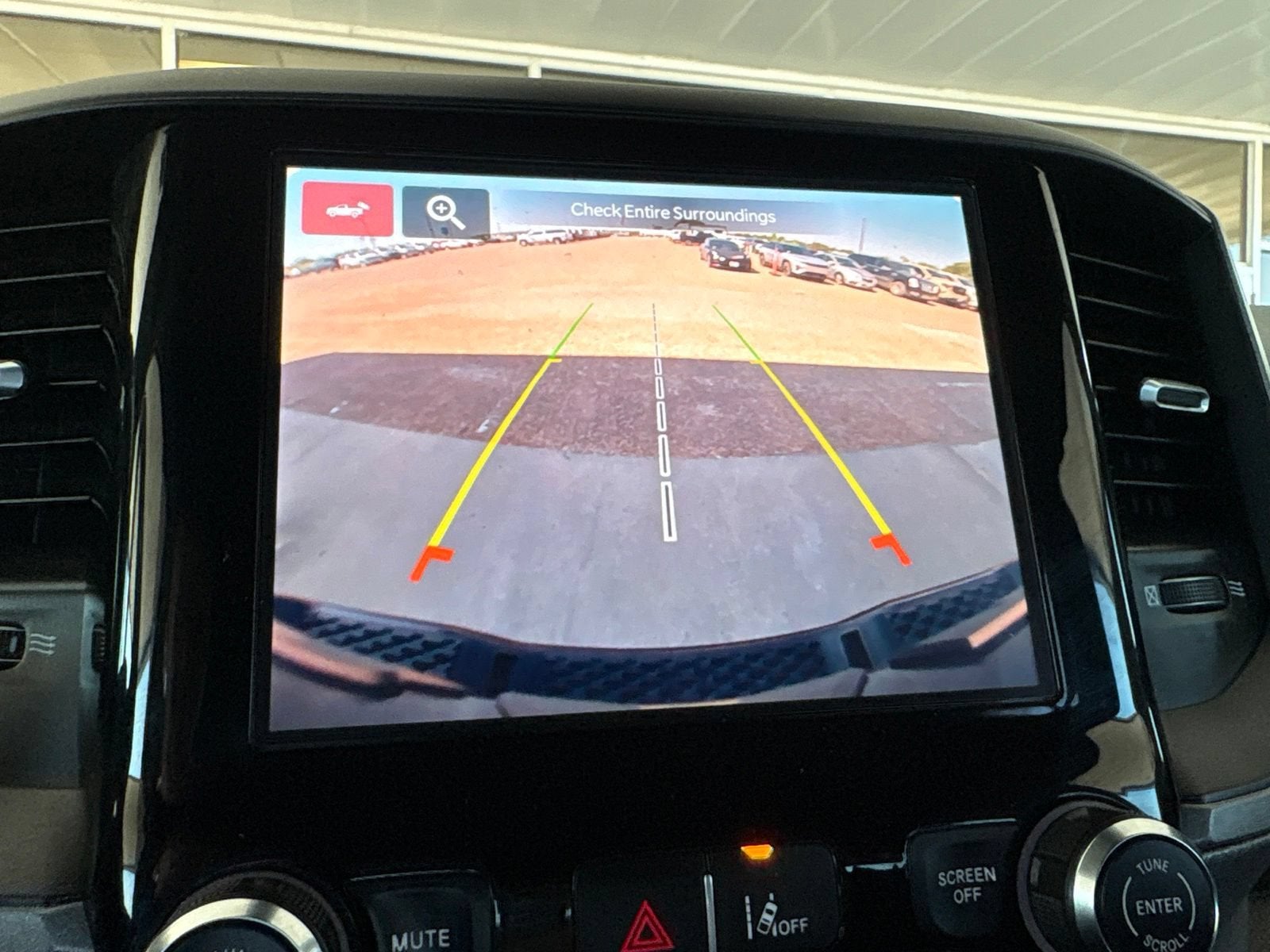 2025 RAM 1500 Tradesman Crew Cab 4x2 5'7" Box