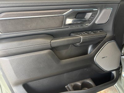 2026 RAM 1500 Laramie Crew Cab 4x4 5'7" Box