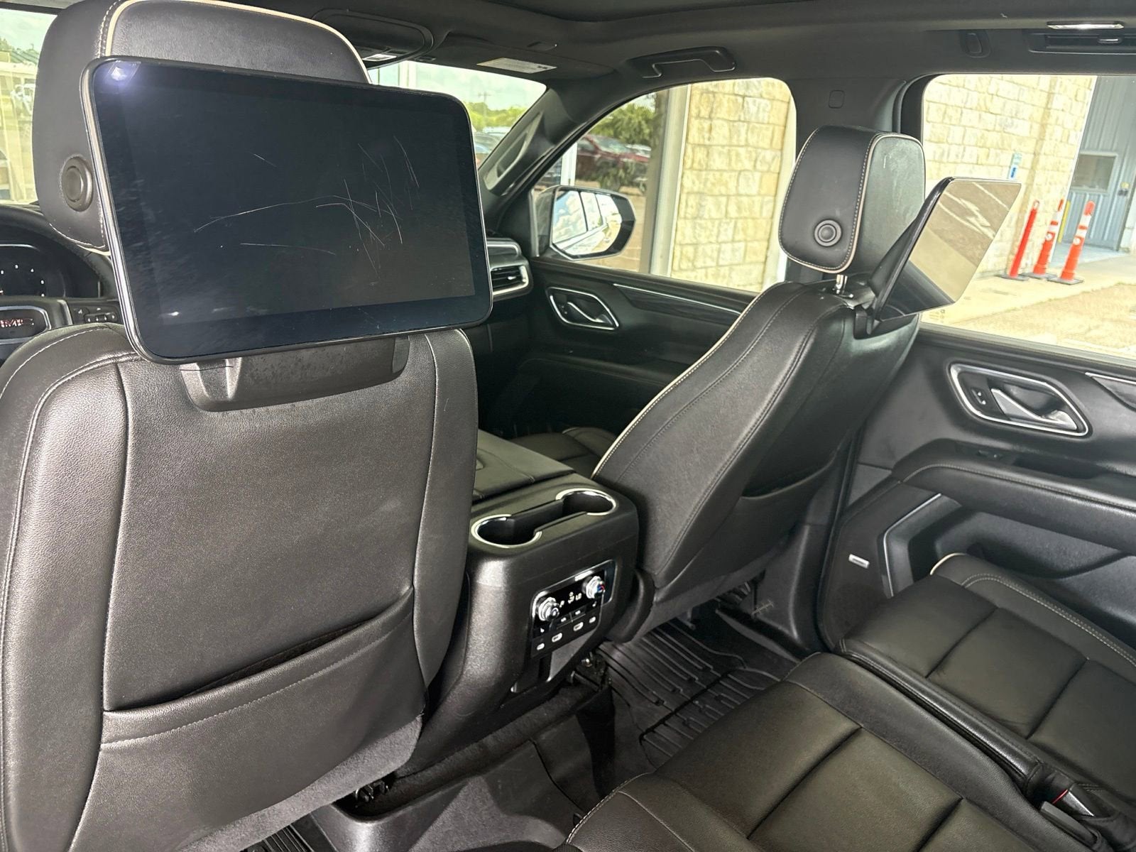 2024 GMC Yukon XL SLT
