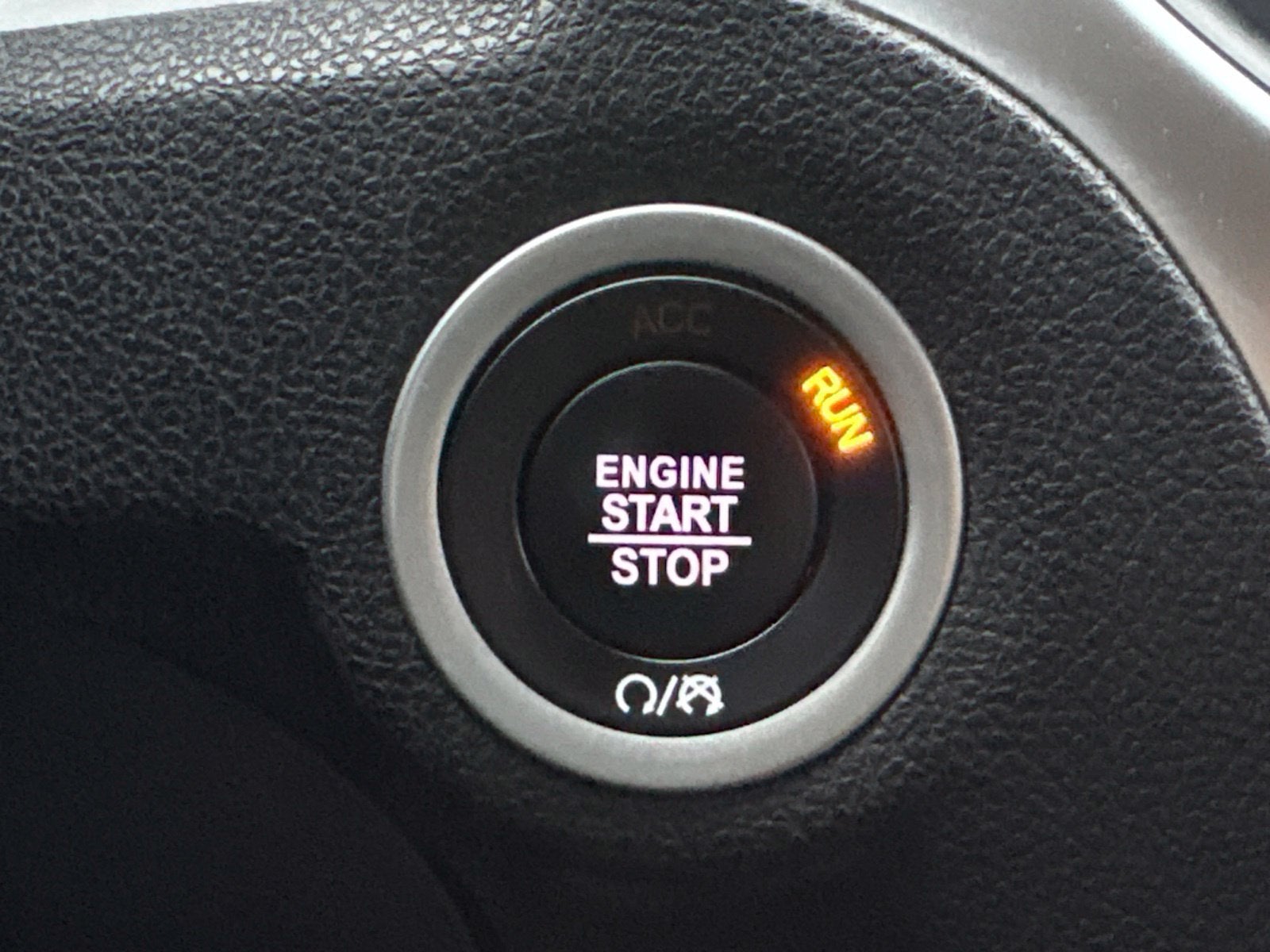 2023 Chrysler 300 Touring L