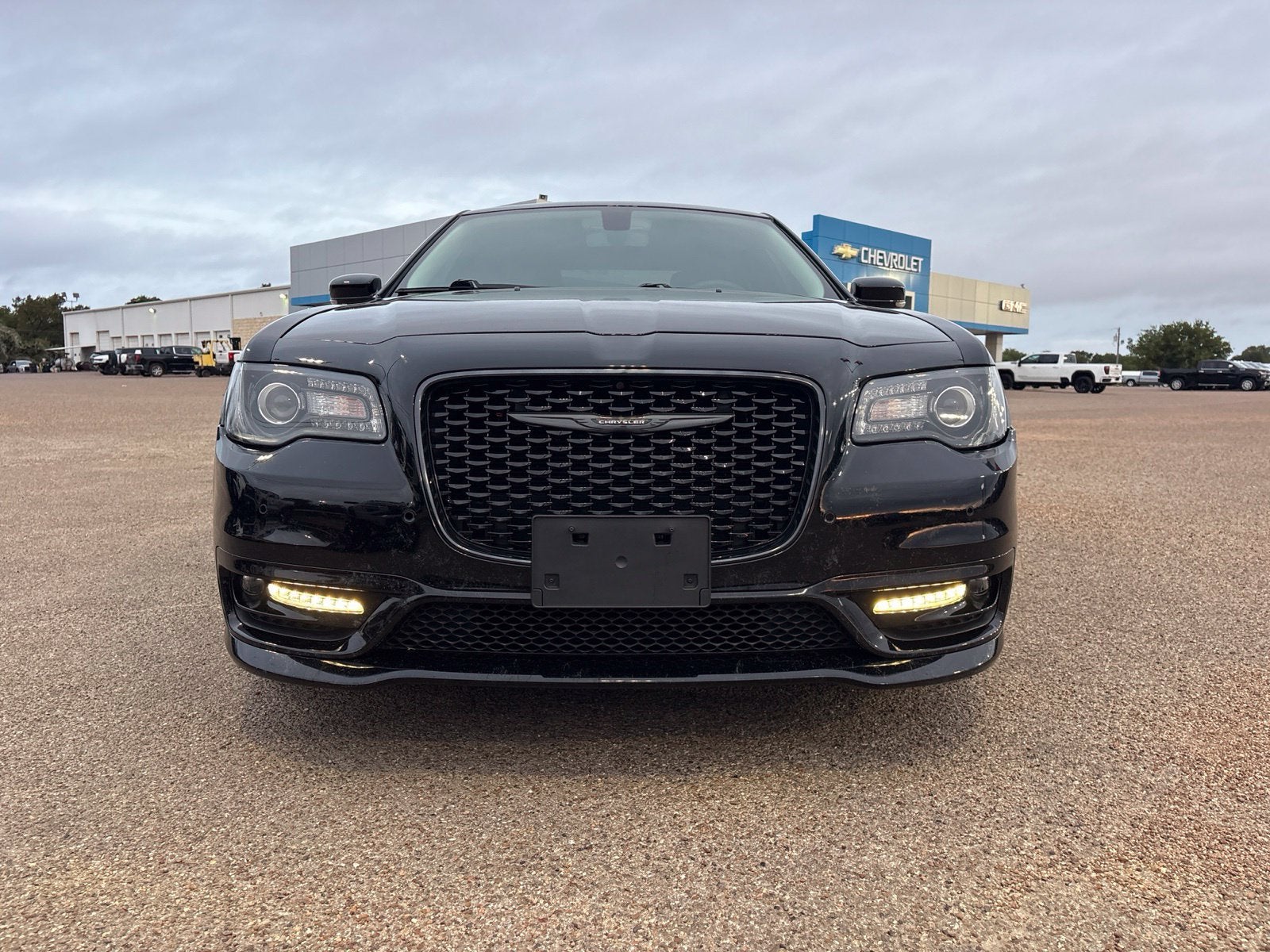 2023 Chrysler 300 Touring L
