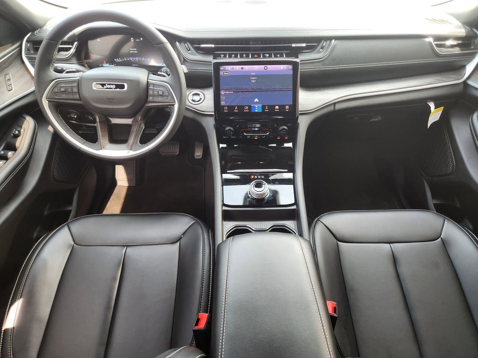 2025 Jeep Grand Cherokee Limited 4x2