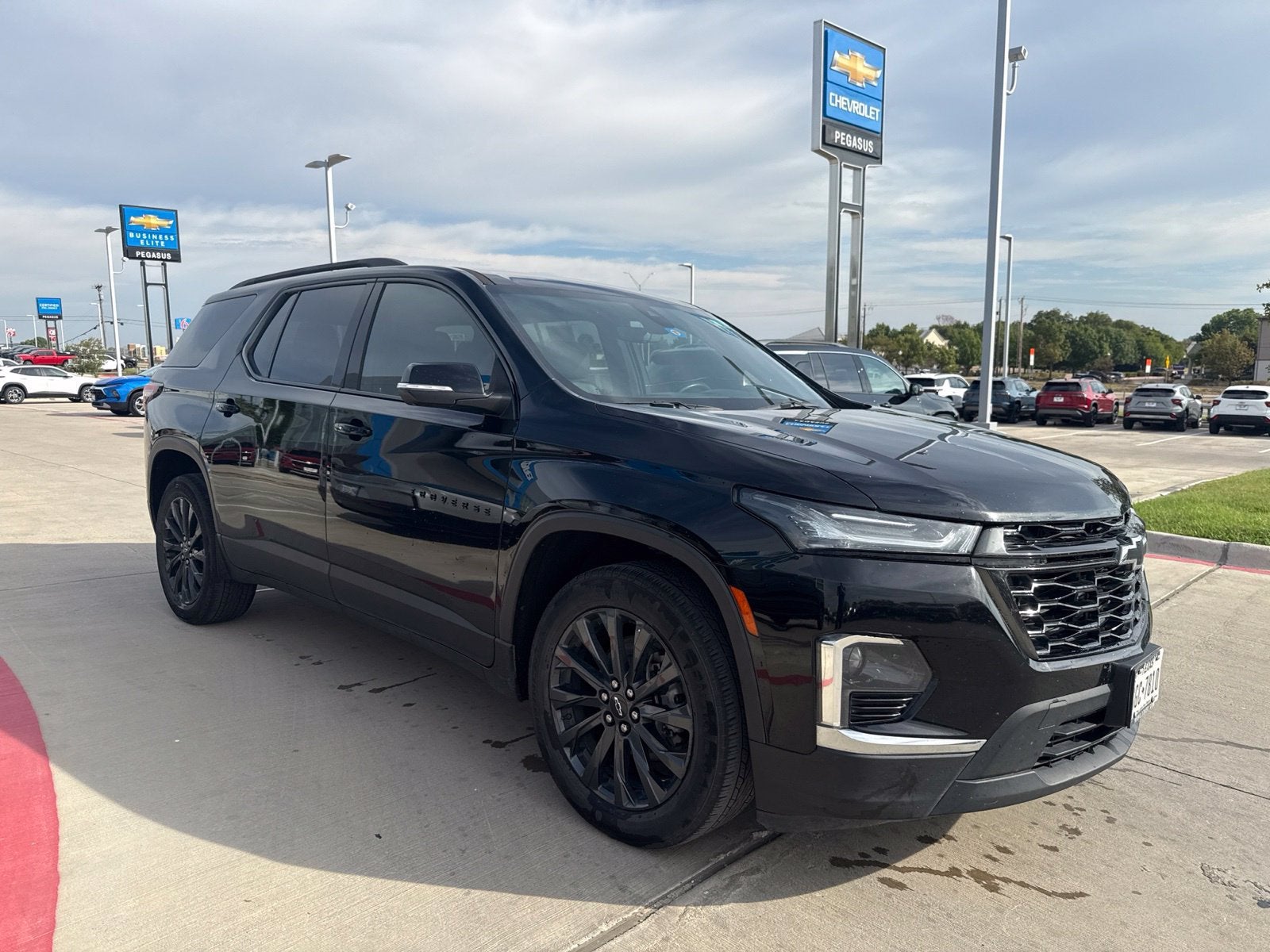 2023 Chevrolet Traverse RS
