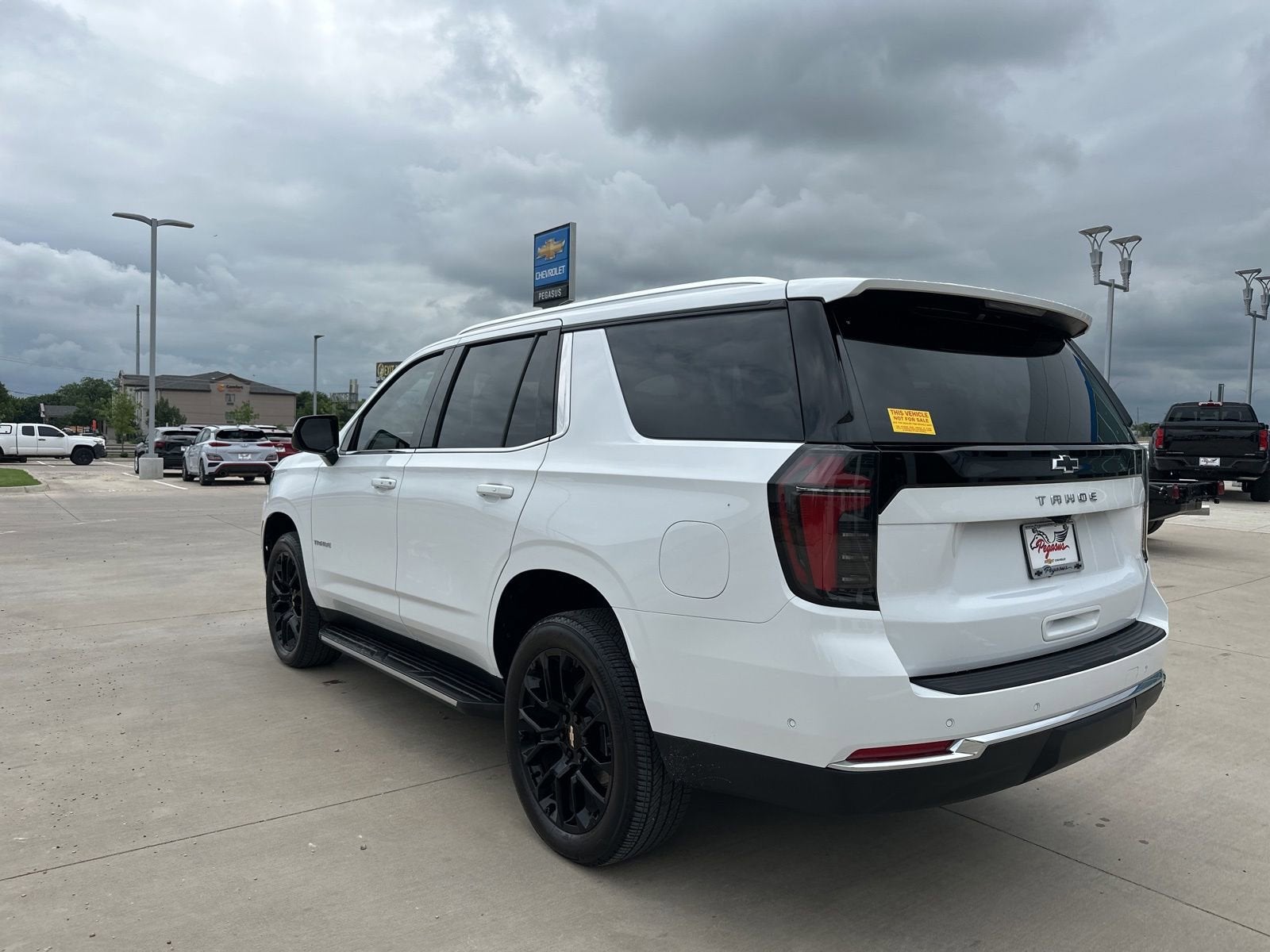 2025 Chevrolet Tahoe LS