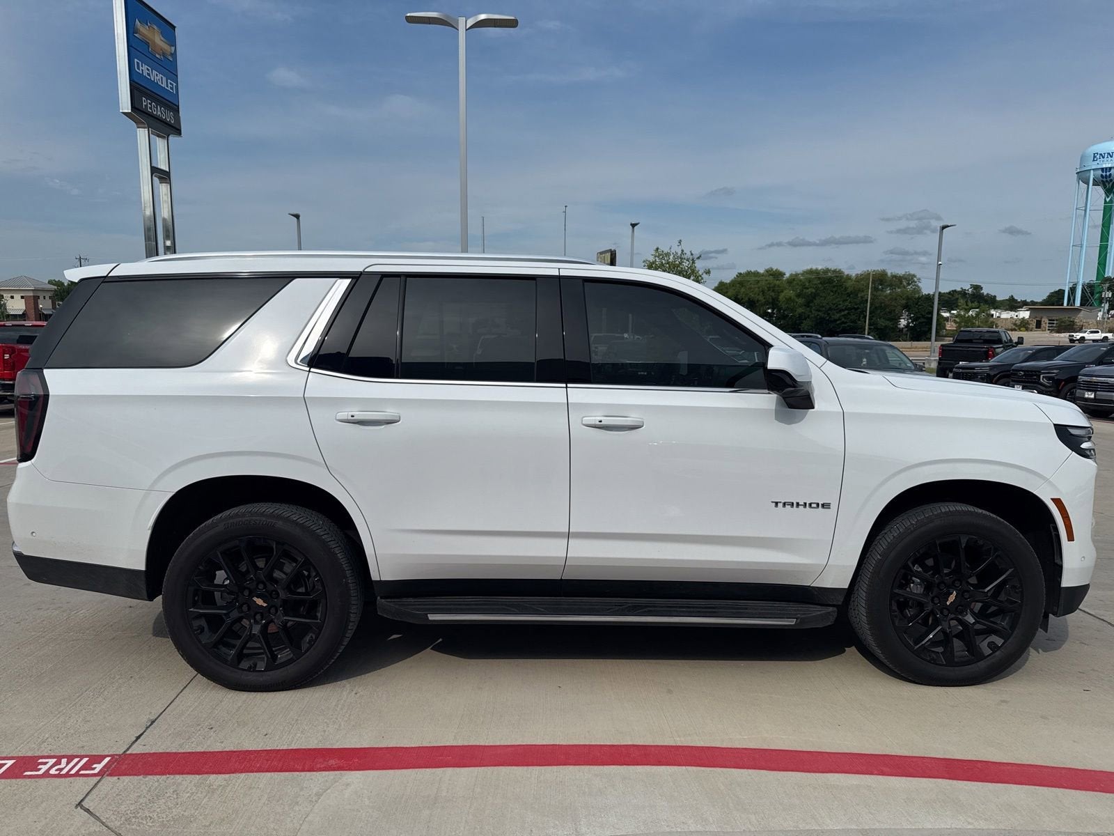 2025 Chevrolet Tahoe LS