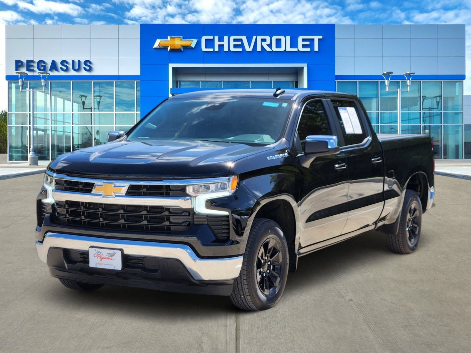 2025 Chevrolet Silverado 1500 LT