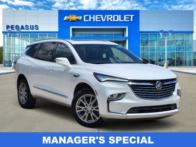 2023 Buick Enclave Essence