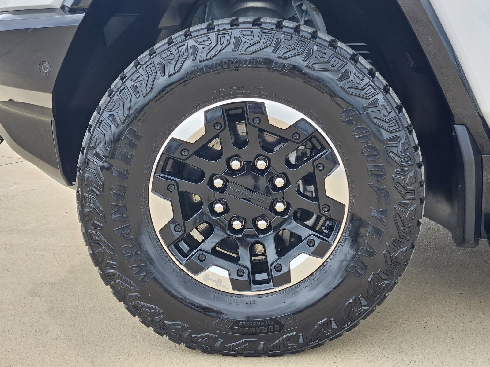 2024 GMC HUMMER EV SUV 3X