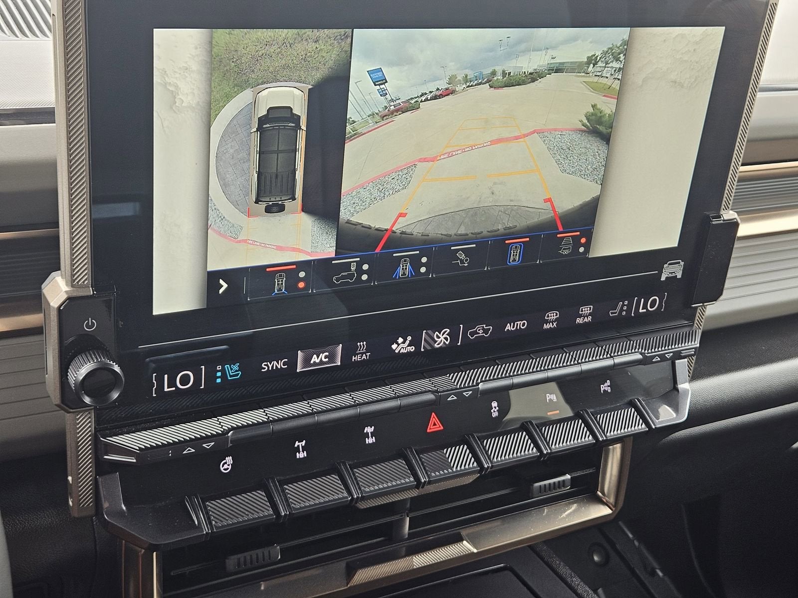 2024 GMC HUMMER EV SUV 3X